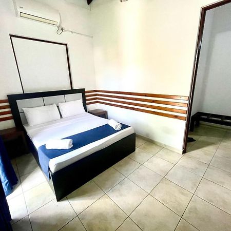 Hotel One Sixty Dehiwala-Mount Lavinia Dış mekan fotoğraf