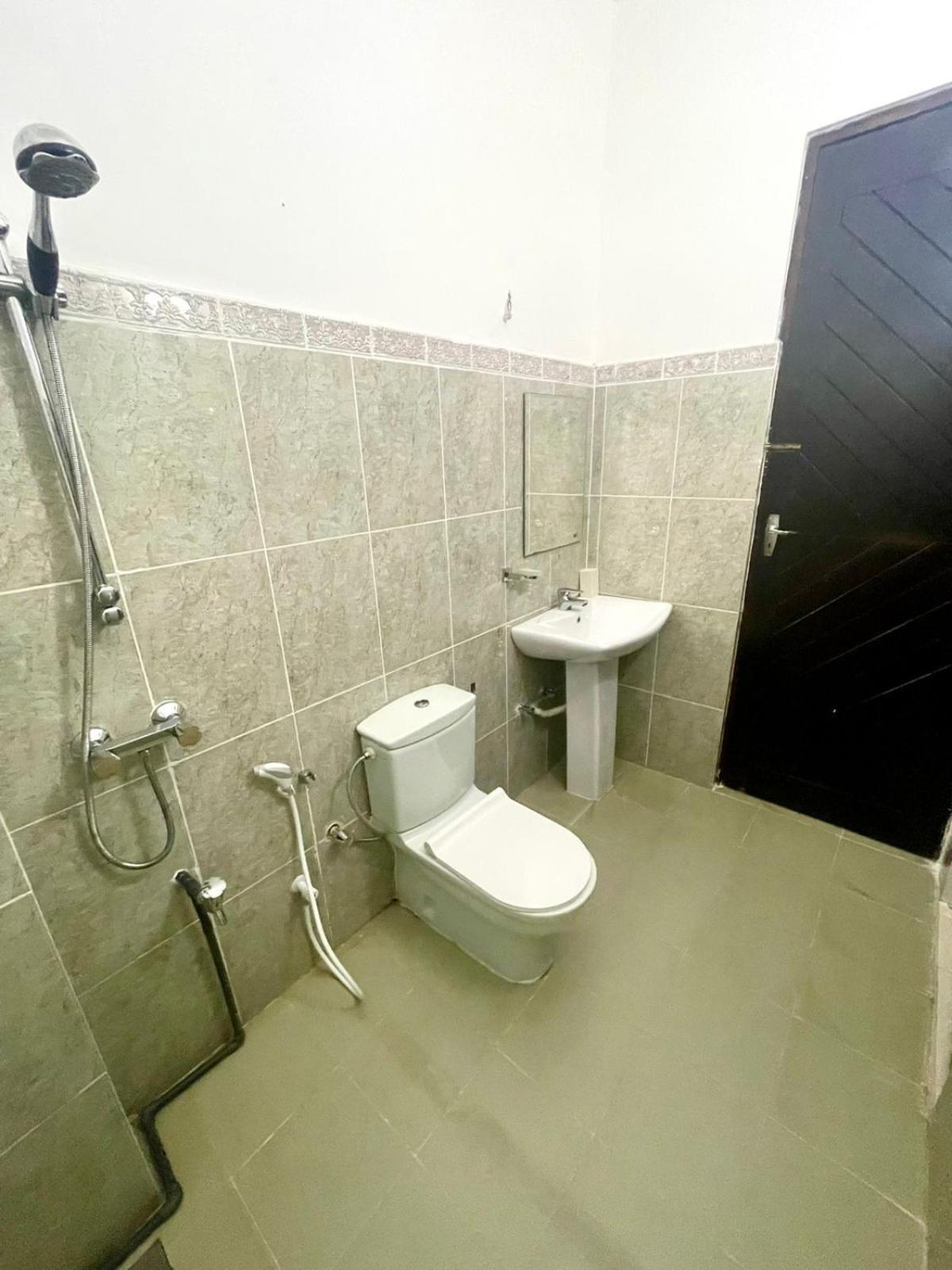 Hotel One Sixty Dehiwala-Mount Lavinia Dış mekan fotoğraf