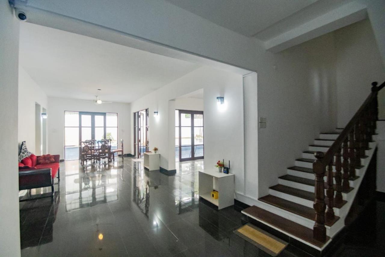Hotel One Sixty Dehiwala-Mount Lavinia Dış mekan fotoğraf