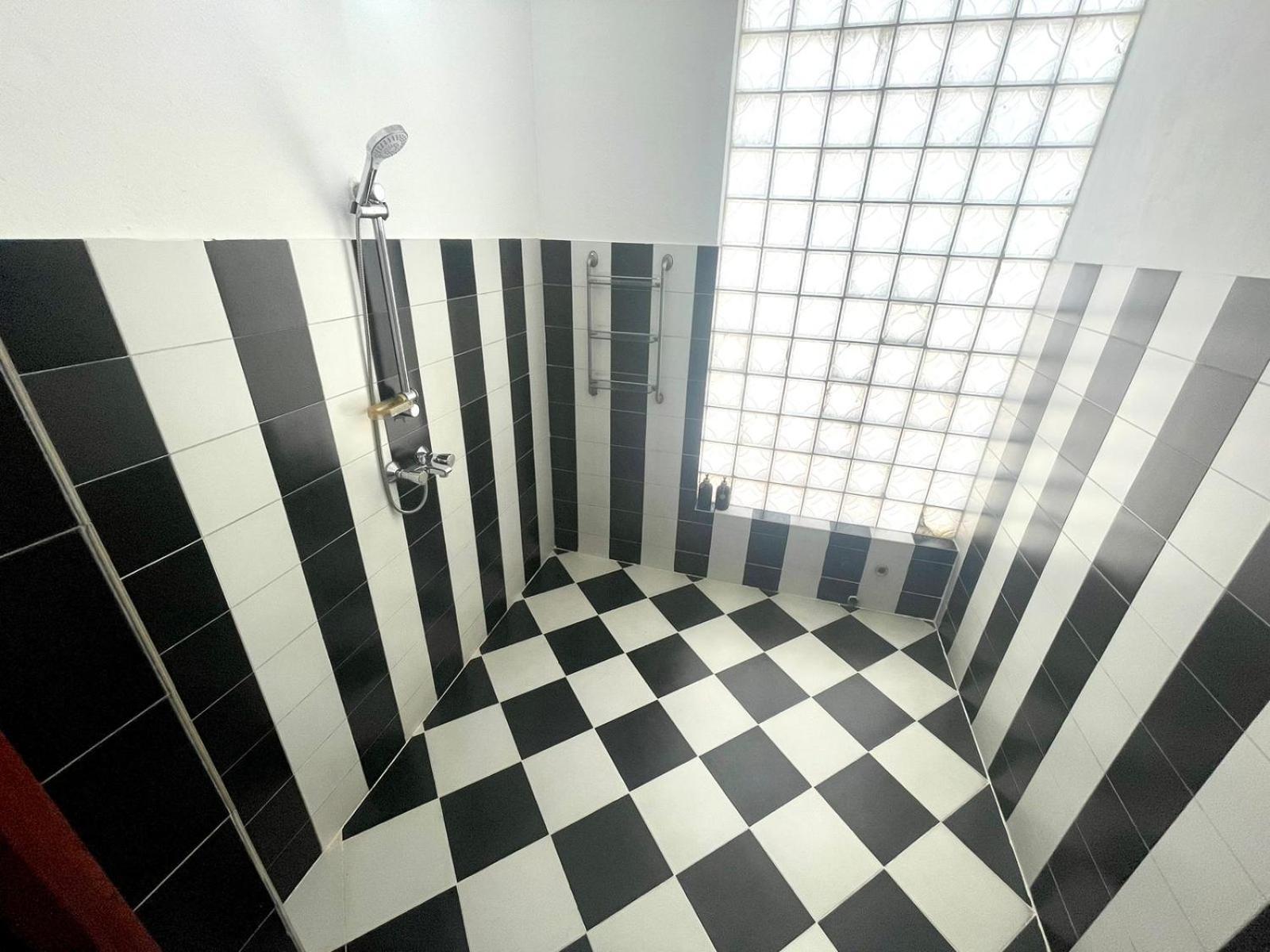 Hotel One Sixty Dehiwala-Mount Lavinia Dış mekan fotoğraf